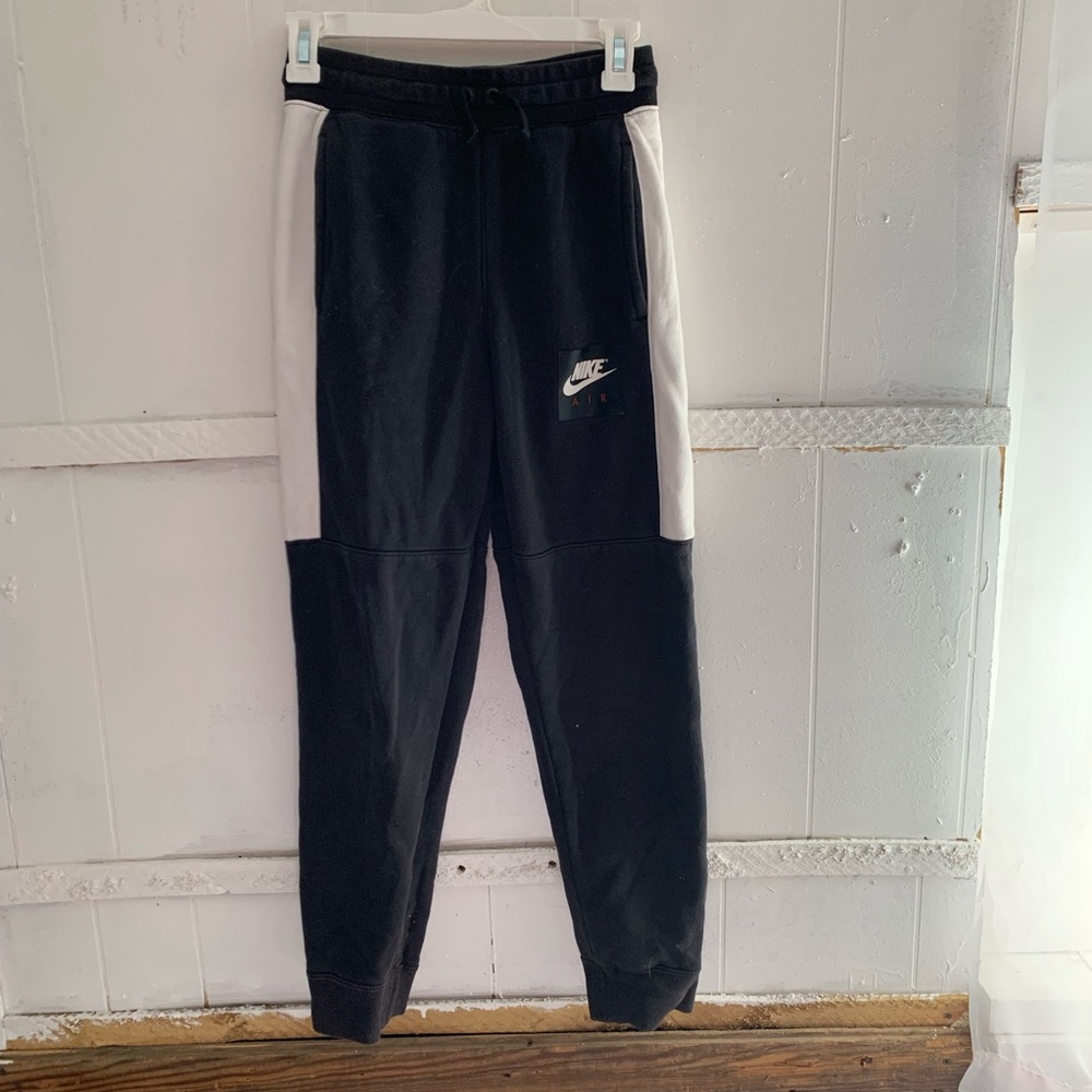 NIKE JOGGERS